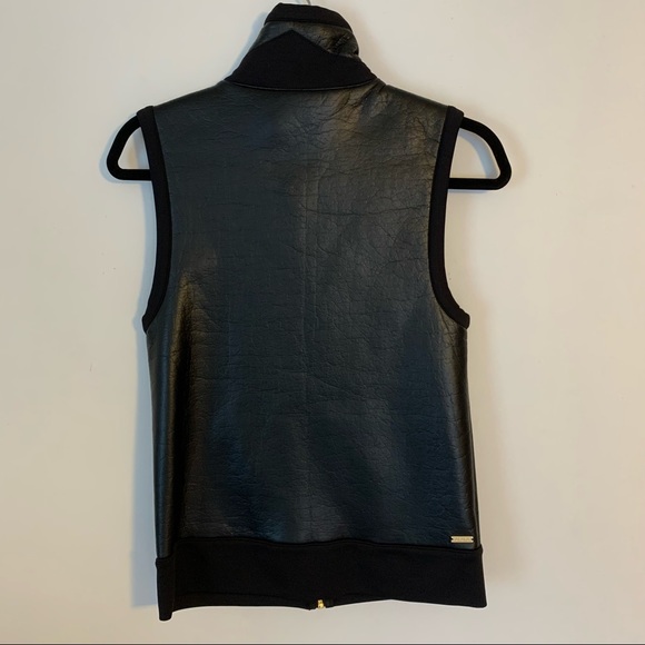 ALALA Vegan Leather Sherpa Vest - Picture 3 of 12